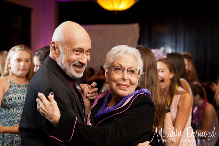 temple-beth-el-hillsborough-bat-mitzvah-20-w-logo