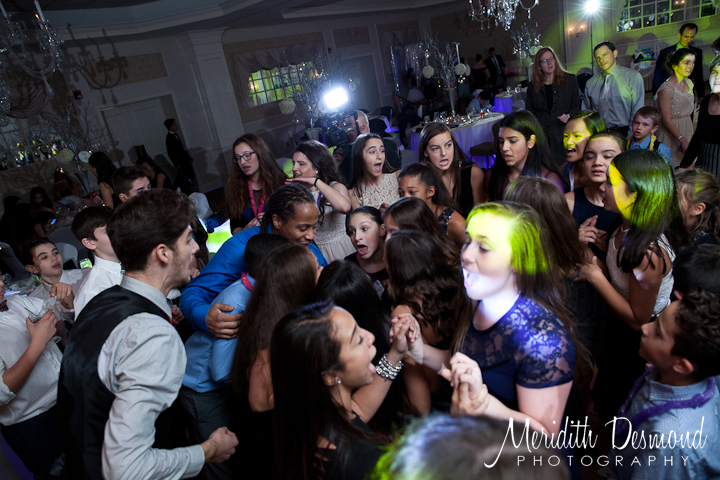 bridgewater-manor-bat-mitzvah-32-w-logo