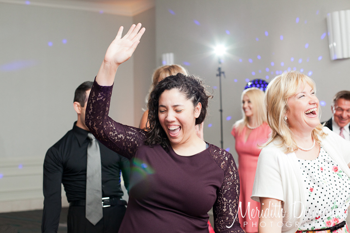 Renaissance Meadowlands Hotel-45 w logo