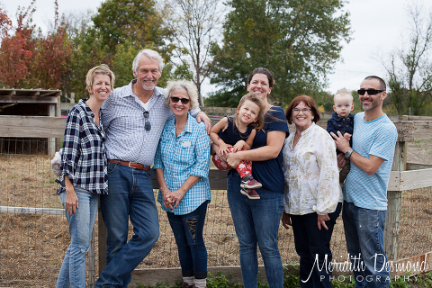 Manza Family Farm Pumpkin Picking-35 w logo