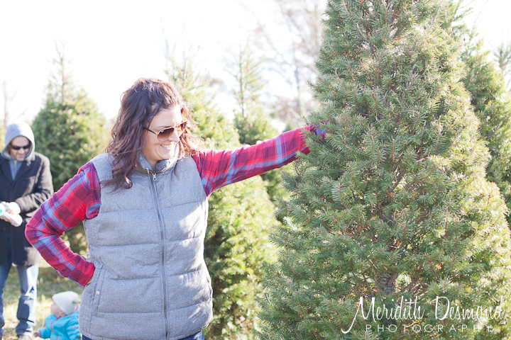 Christmas Tree Hunt 11-25-17--23 w logo