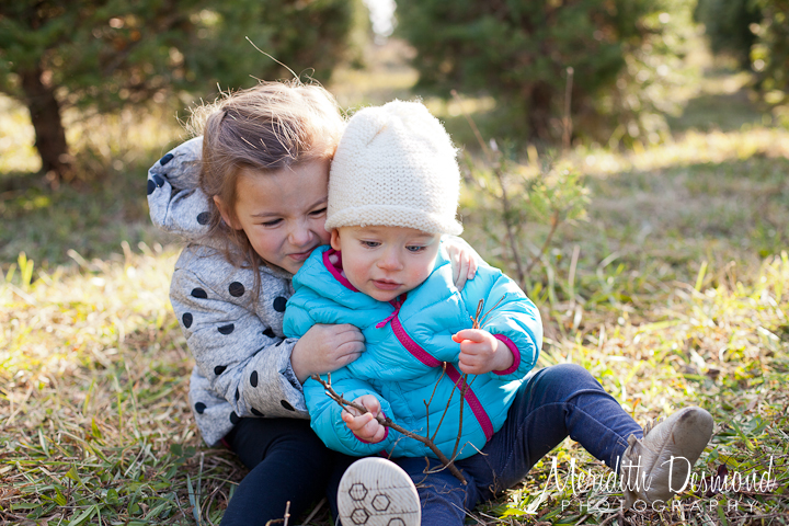 Christmas Tree Hunt 11-25-17--27 w logo