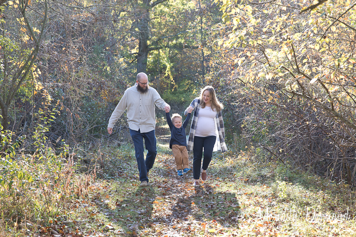 Alison + Jeffrey + Jasper – Ramsey Family Photographer